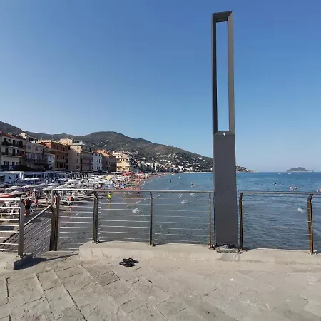 Апартаменты Da Amente Алассио